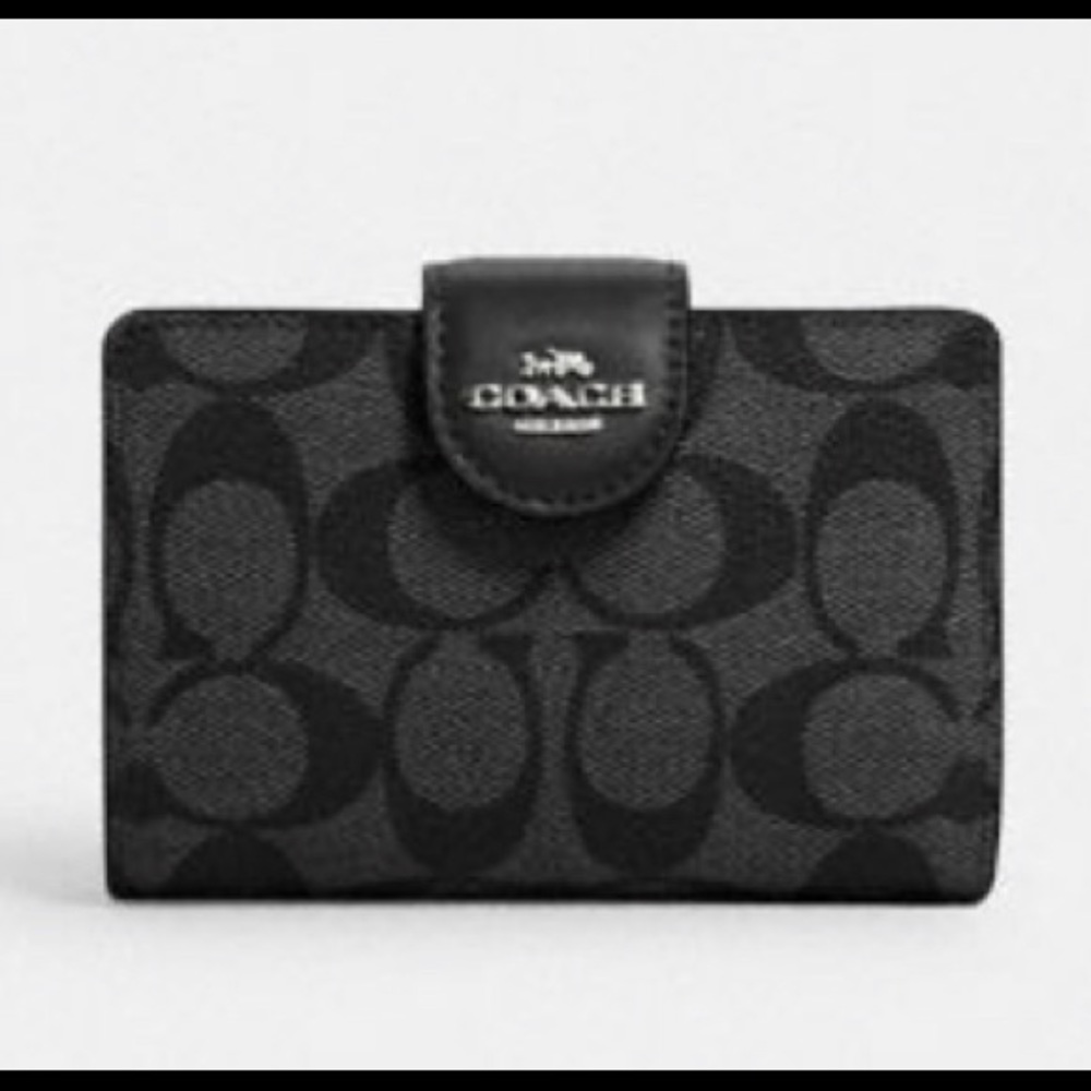 MEDIUM CORNER ZIP WALLET